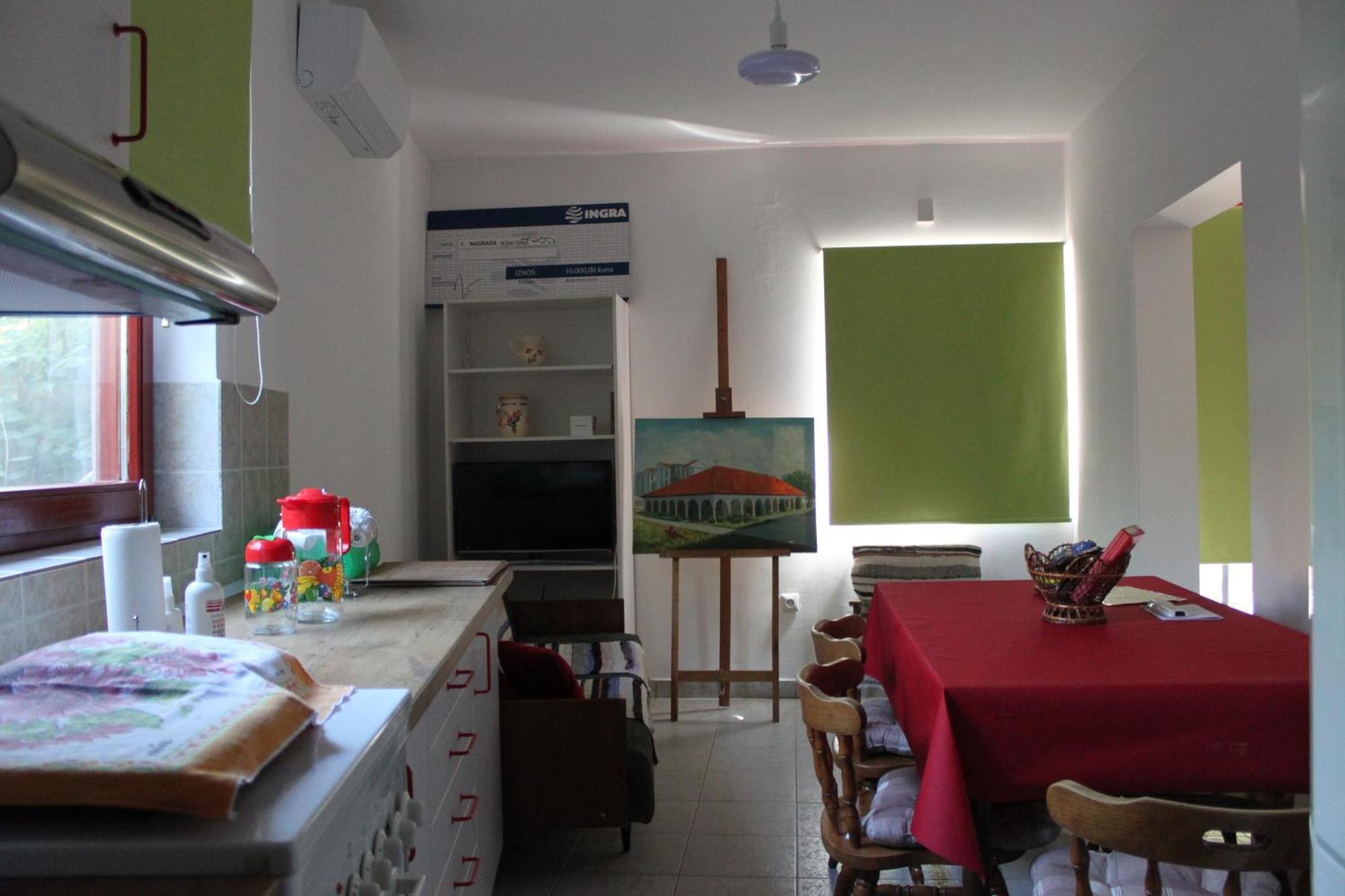 Boulevard Garden House - Free And Save Parking In The Locked Yard Ćuprija 외부 사진